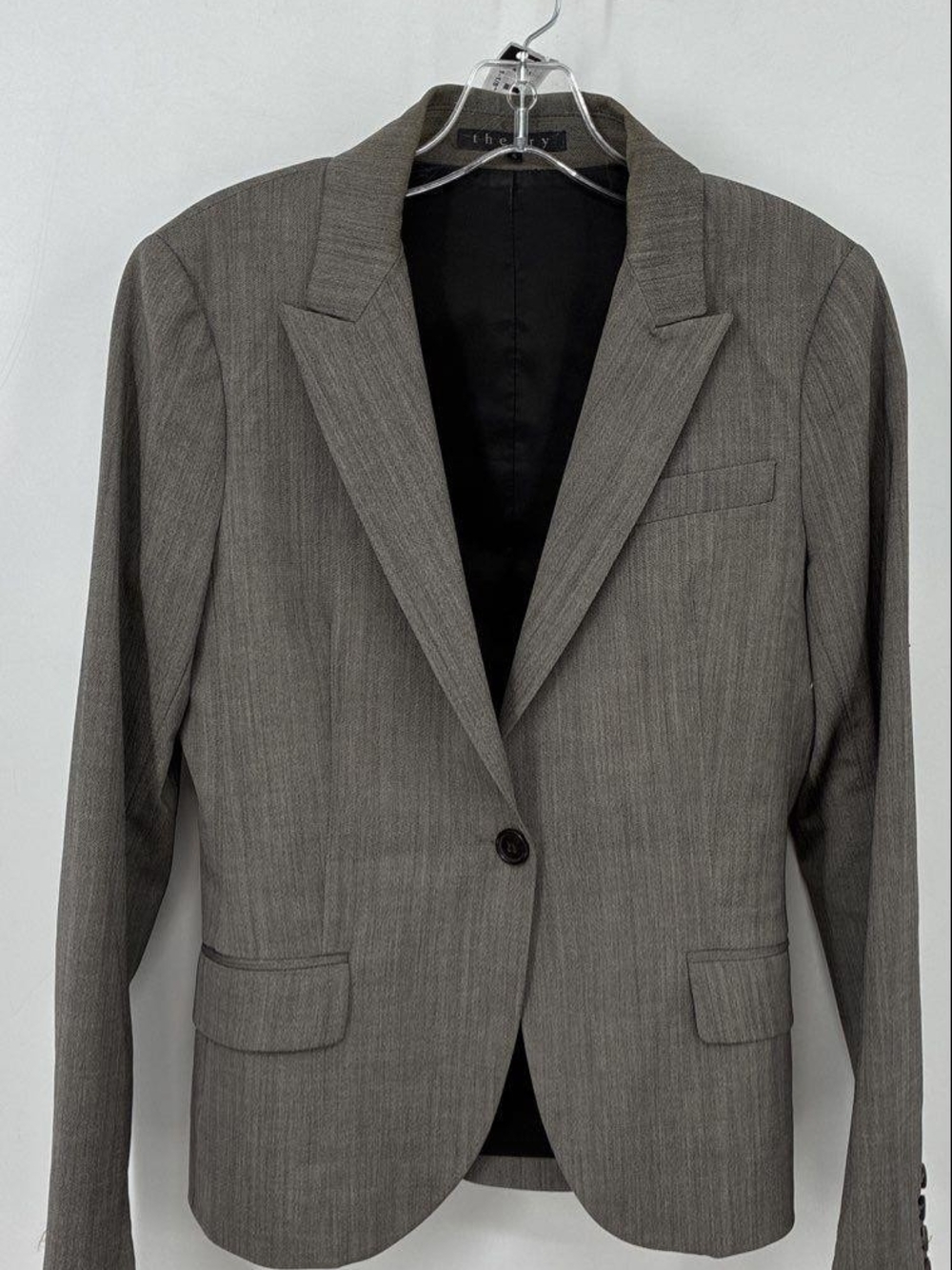Theory Tailored Gray Wool Women's Blazer - Classic Single-Button Suit Jacket